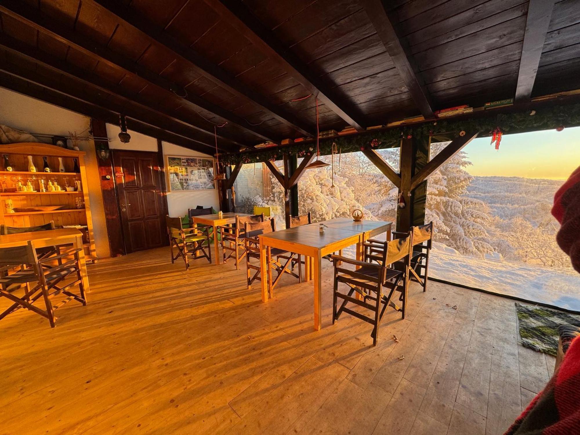 Guest House Lagotto'S Peak Radatovici Exterior photo